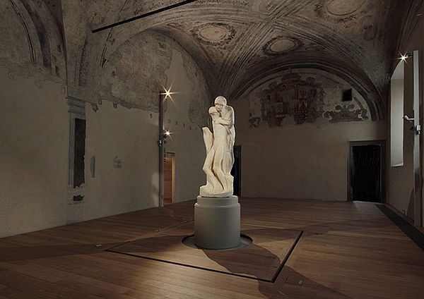 Museo della Pietá Mailand Bodensteckdosen um die Skulptur